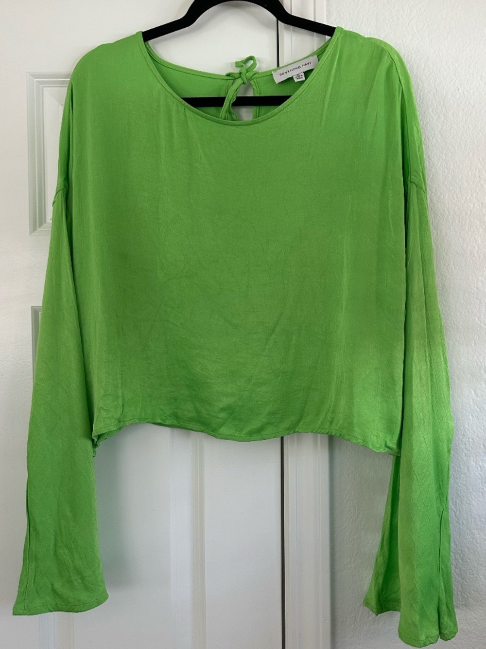 Something Navy Neon Green Bell Sleeve Blouse | XL